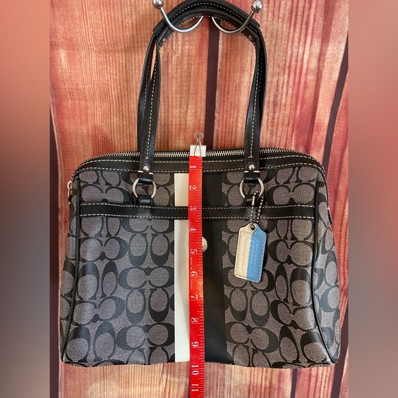💕COACH💕 Handbag - Black/gray/blue pattern. Super Cute!!! - Picture 4 of 12
